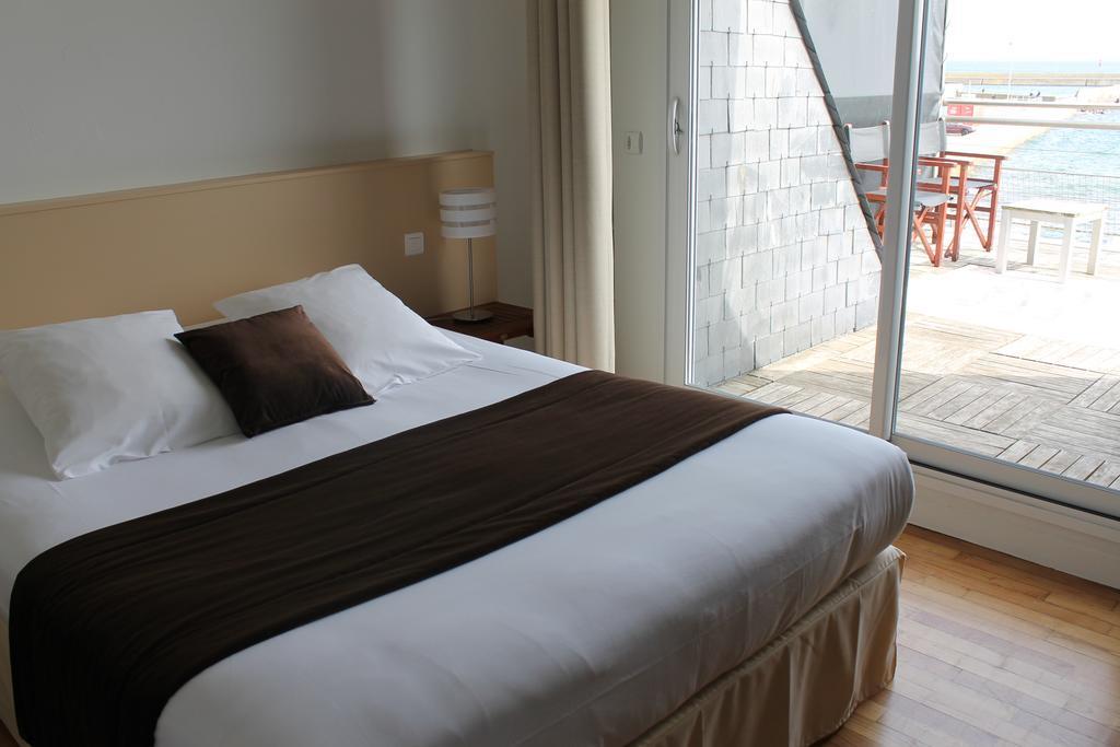 Le Poisson D'avril Hotel 3*